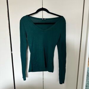Elegant Green V-Neck Women's Top
